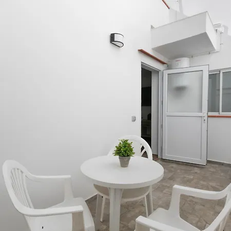 Casa Otilia * Arafo